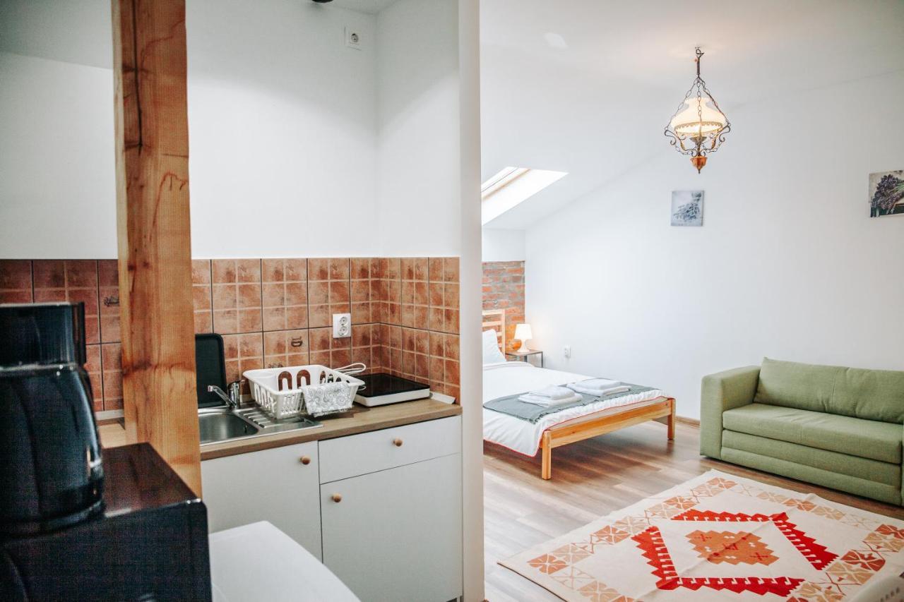 Kali Host Home Away From Home Târgu-Mureş Extérieur photo