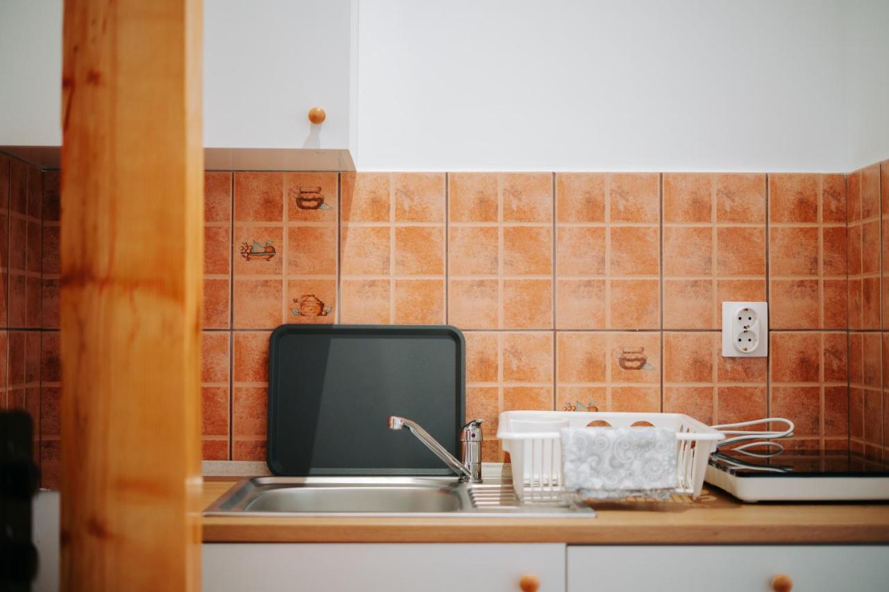 Kali Host Home Away From Home Târgu-Mureş Extérieur photo